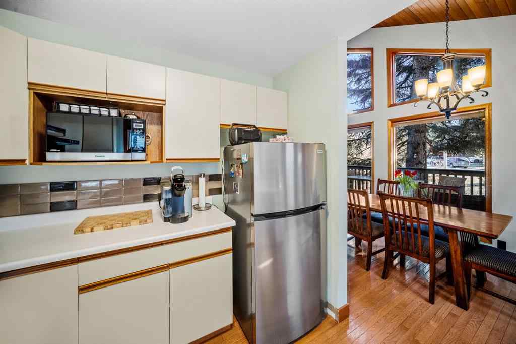 MLS® A2199487 - 20 Pinewood Crescent  in Town Centre_Canmore Canmore, Residential