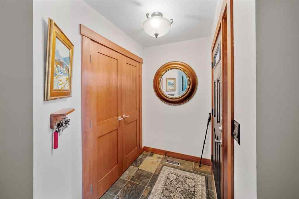 MLS® A2199487 - 20 Pinewood Crescent  in Town Centre_Canmore Canmore, Residential