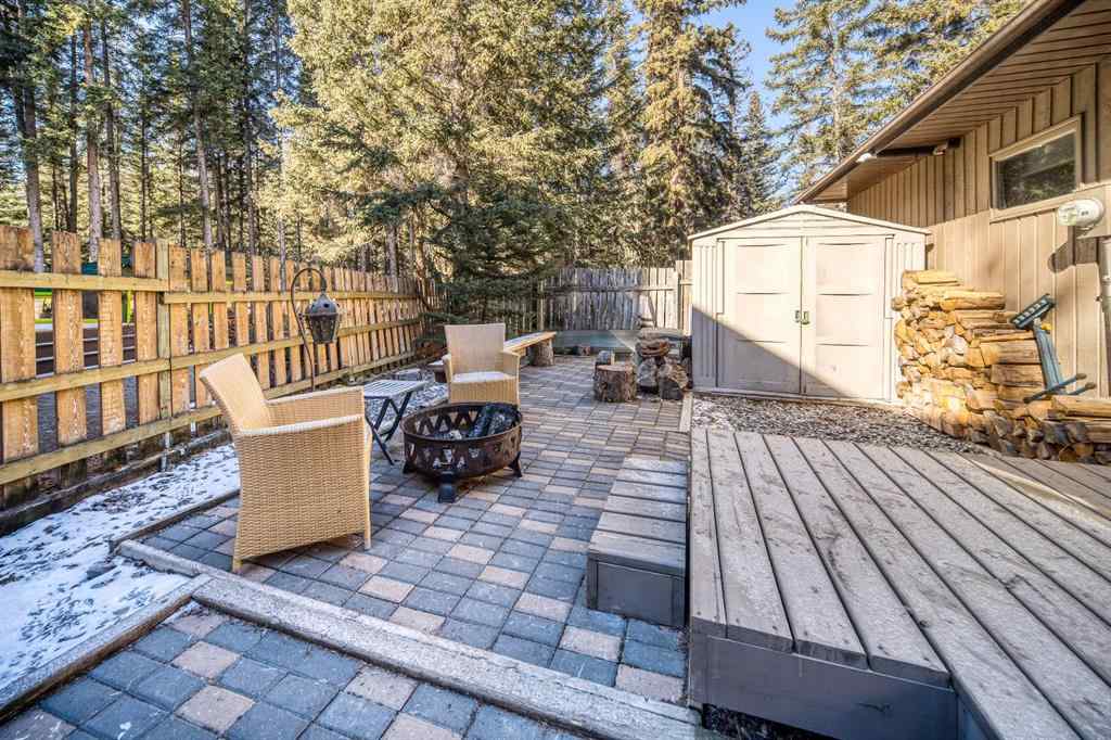 MLS® A2199487 - 20 Pinewood Crescent  in Town Centre_Canmore Canmore, Residential