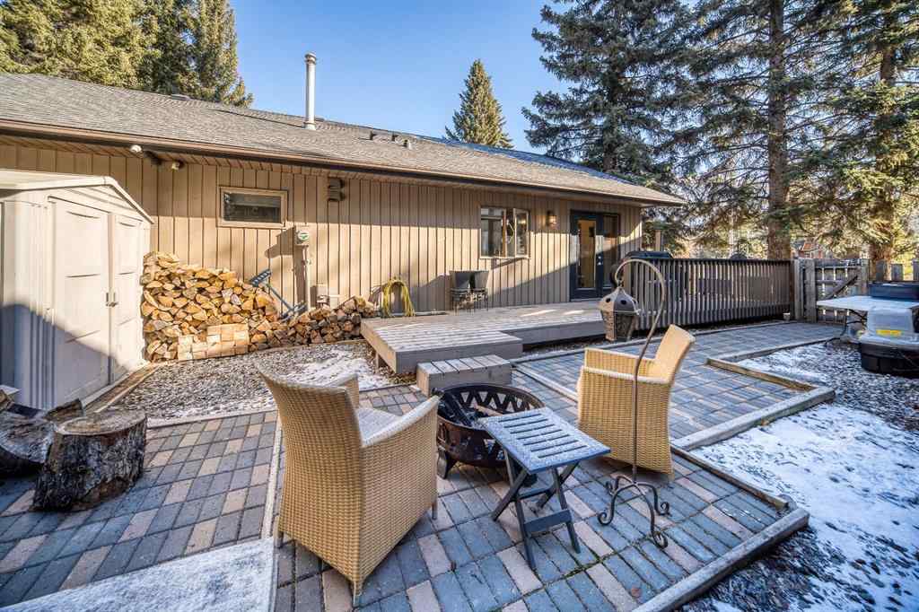 MLS® A2199487 - 20 Pinewood Crescent  in Town Centre_Canmore Canmore, Residential