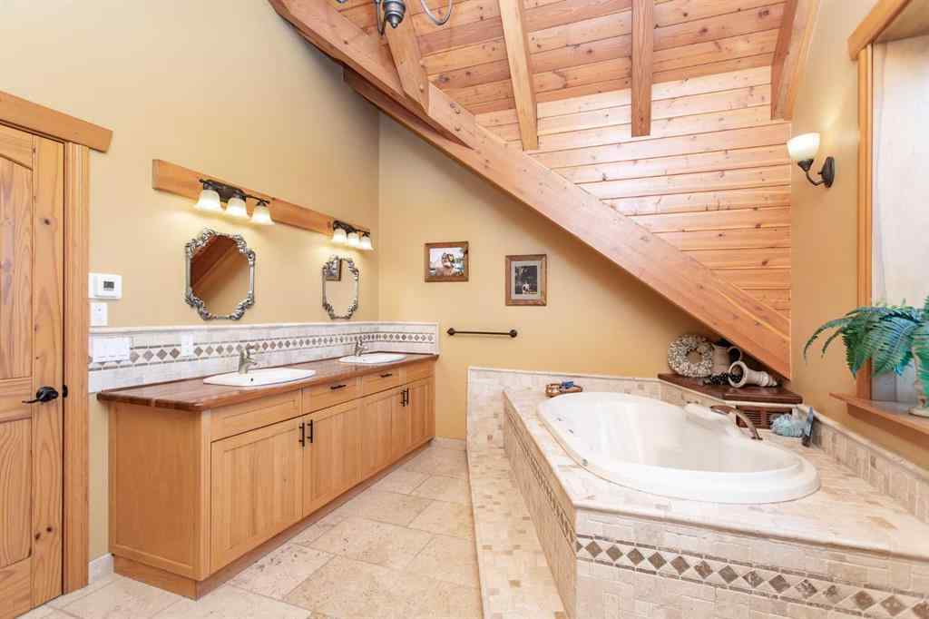 MLS® A2199501 - 41115 Range Road 272   in NONE Rural Lacombe County, Agri-Business