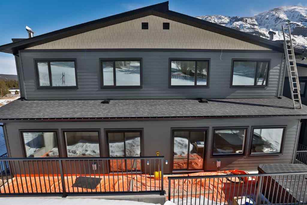 MLS® A2199544 - 433 Starlight Way  in Castle Mountain Resort Rural Pincher Creek No. 9, M.D. of, Residential