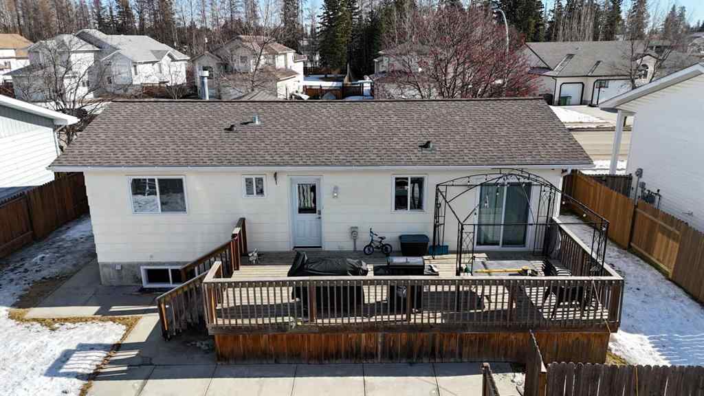 MLS® A2199603 - 1402 Edson Drive   in Edson Edson, Residential