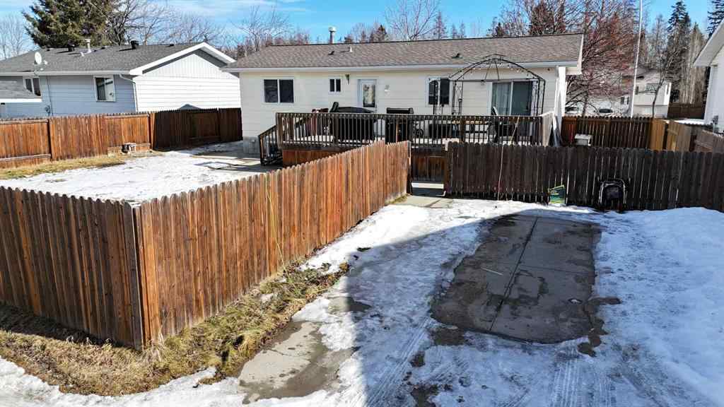 MLS® A2199603 - 1402 Edson Drive   in Edson Edson, Residential