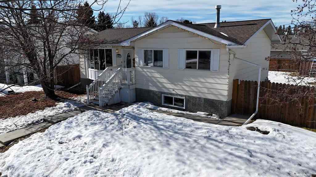 MLS® A2199603 - 1402 Edson Drive   in Edson Edson, Residential