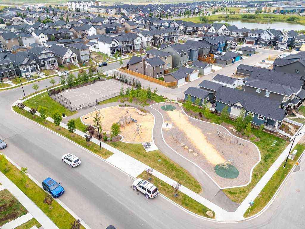 MLS® A2199712 - 1025 Reynolds Crescent SW in Coopers Crossing Airdrie, Residential