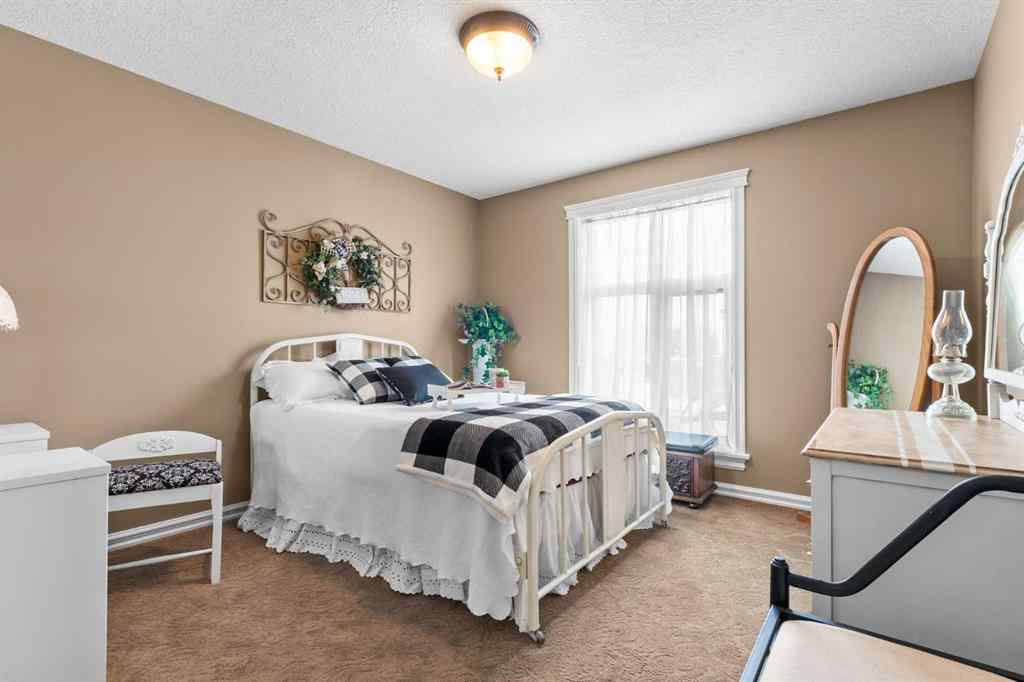MLS® A2199828 - 31542 HWY 2A   in NONE Rural Mountain View County, Residential
