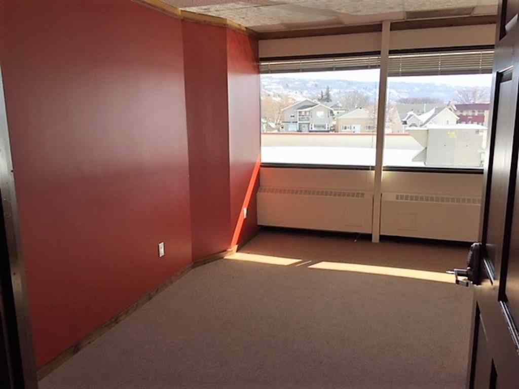 MLS® A2199843 - Unit #300 10011 102 Avenue  in Downtown Peace River, Commercial