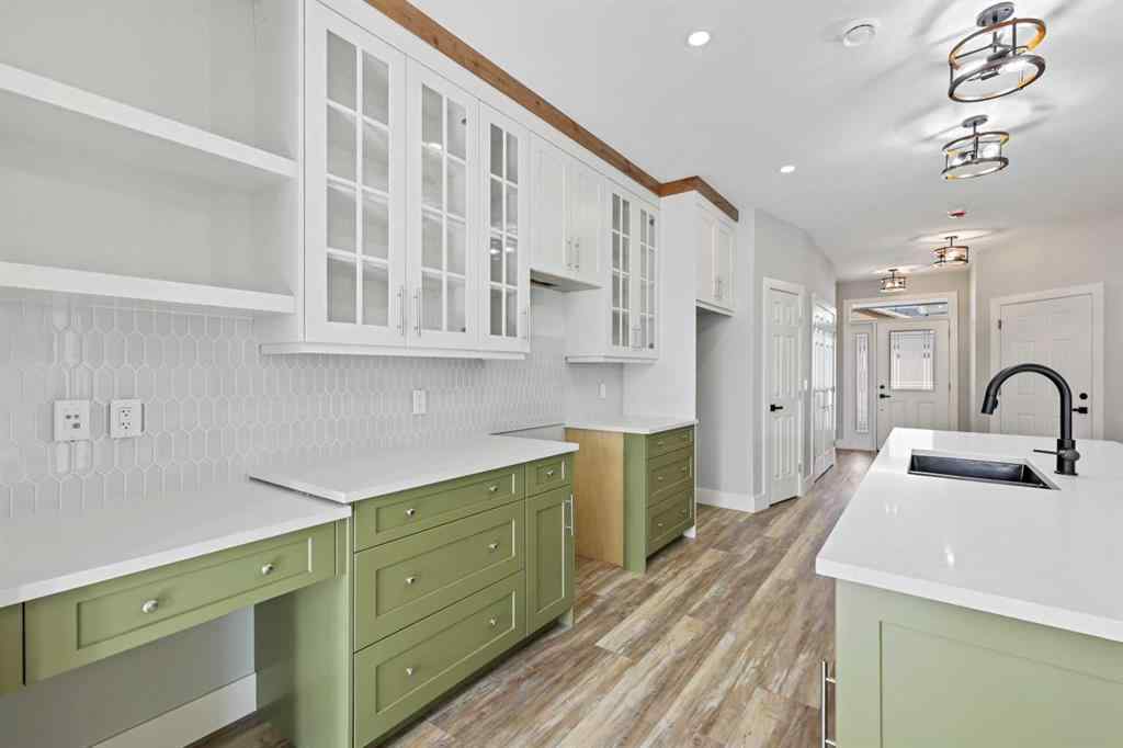 MLS® A2200286 - Unit #5 610 4 Avenue SW in  Sundre, Residential