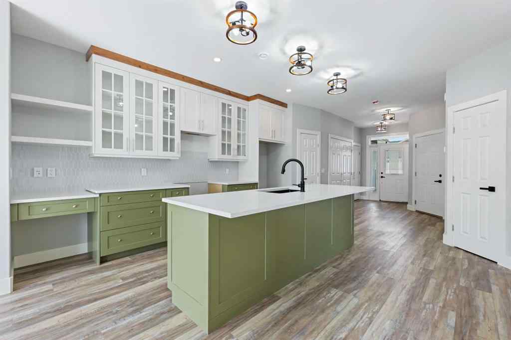 MLS® A2200286 - Unit #5 610 4 Avenue SW in  Sundre, Residential
