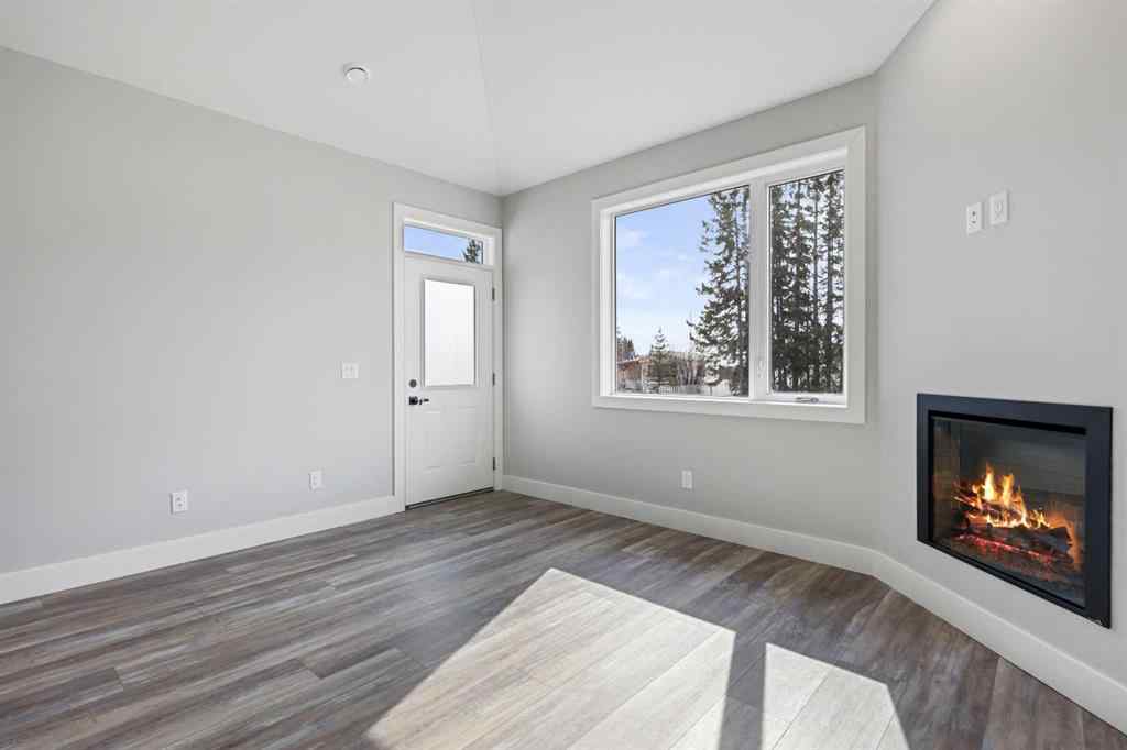 MLS® A2200286 - Unit #5 610 4 Avenue SW in  Sundre, Residential