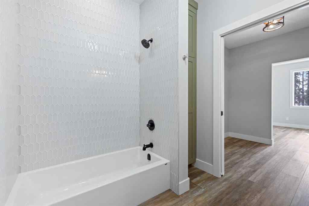 MLS® A2200286 - Unit #5 610 4 Avenue SW in  Sundre, Residential
