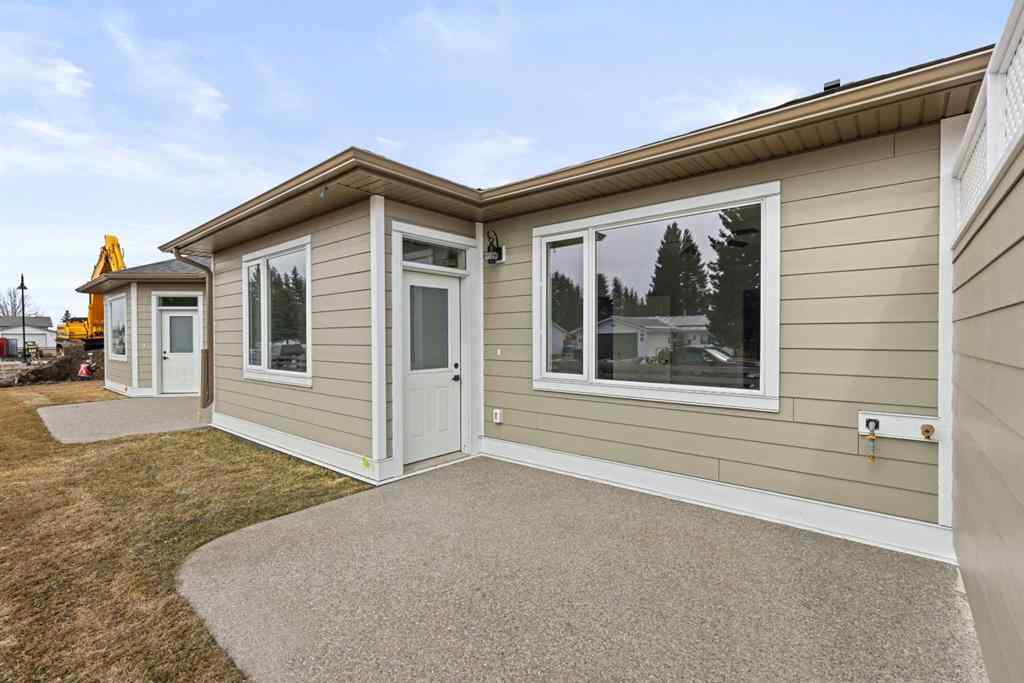 MLS® A2200286 - Unit #5 610 4 Avenue SW in  Sundre, Residential