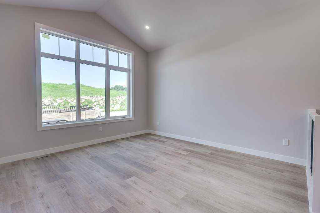 MLS® A2200310 - 117 Gray Close  in Grayhawk Sylvan Lake, Residential