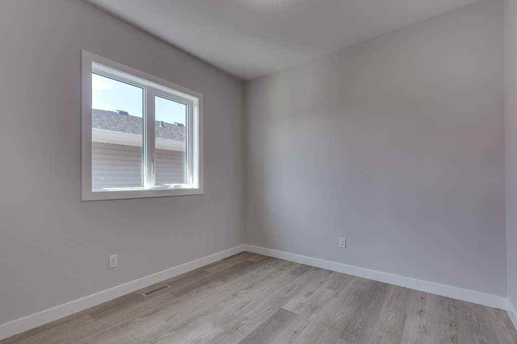 MLS® A2200310 - 117 Gray Close  in Grayhawk Sylvan Lake, Residential