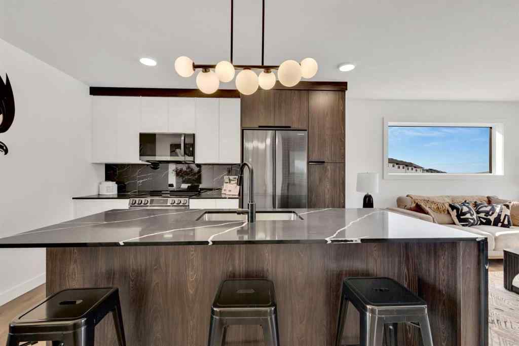 MLS® A2200349 - 14 Violet Point  in Vista Sylvan Lake, Residential