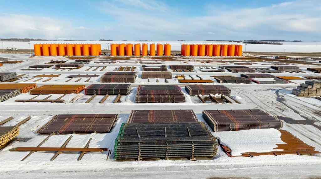 MLS® A2200435 - Unit #41 61027 Hwy 672   in Emerson Trail Industrial Park Rural Grande Prairie No. 1, County of, Commercial