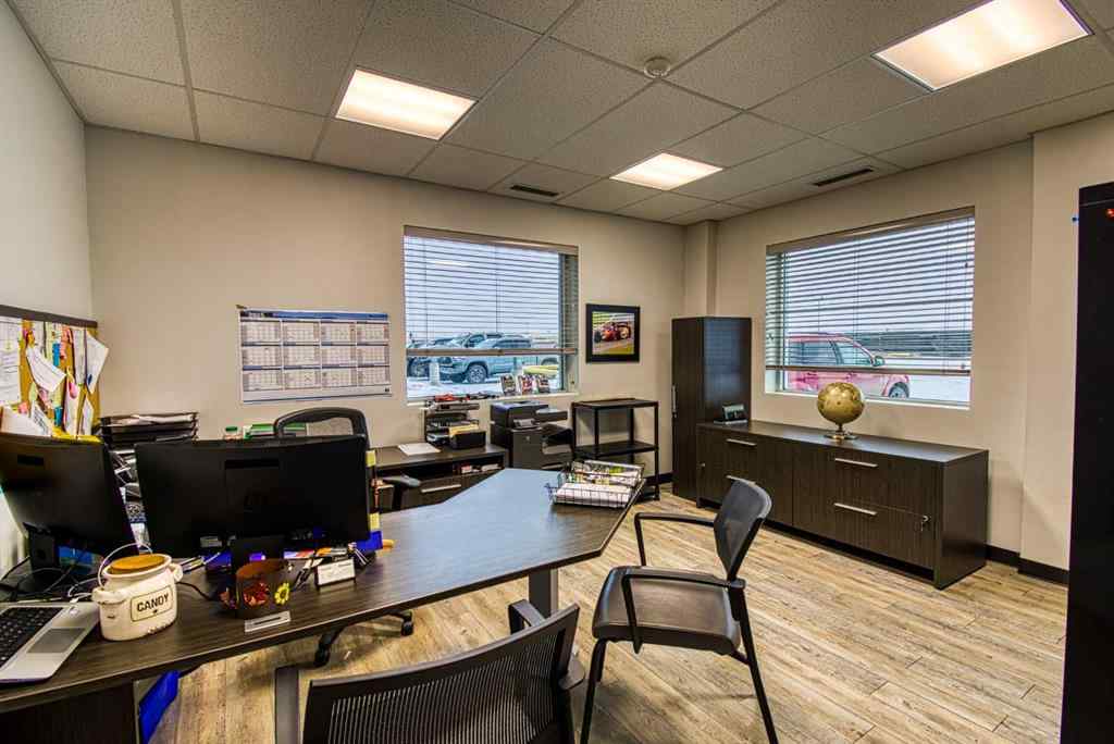 MLS® A2200435 - Unit #41 61027 Hwy 672   in Emerson Trail Industrial Park Rural Grande Prairie No. 1, County of, Commercial