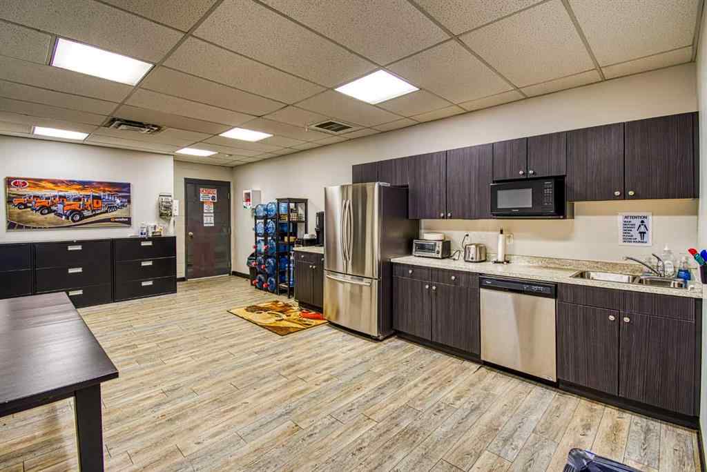 MLS® A2200435 - Unit #41 61027 Hwy 672   in Emerson Trail Industrial Park Rural Grande Prairie No. 1, County of, Commercial