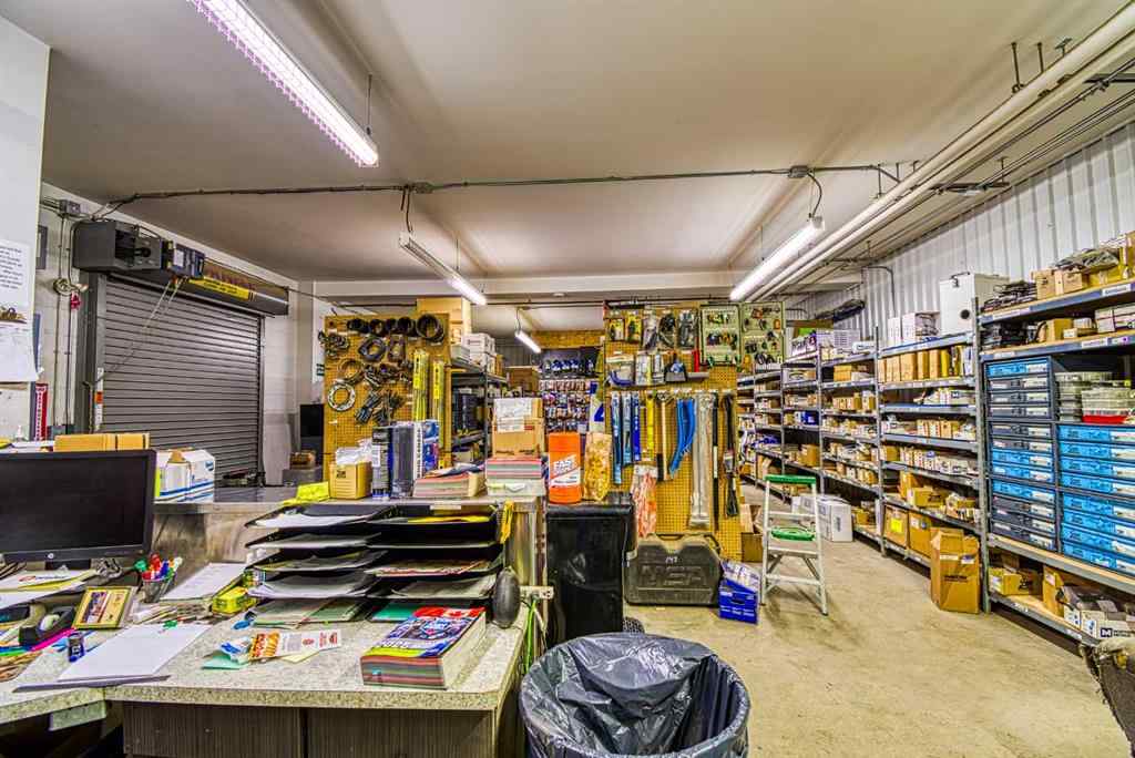 MLS® A2200435 - Unit #41 61027 Hwy 672   in Emerson Trail Industrial Park Rural Grande Prairie No. 1, County of, Commercial
