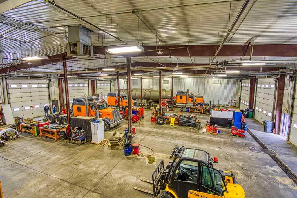 MLS® A2200435 - Unit #41 61027 Hwy 672   in Emerson Trail Industrial Park Rural Grande Prairie No. 1, County of, Commercial
