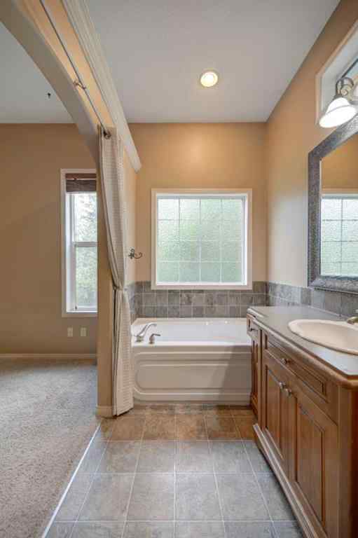 MLS® A2200469 - 206 Parkview Estates  in Parkwood Strathmore, Residential