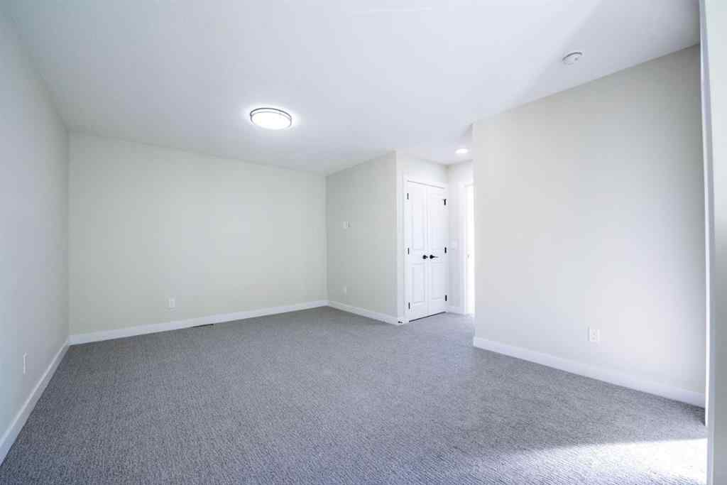 MLS® A2200487 - 84 Waterford Manor  in NONE Chestermere, Residential