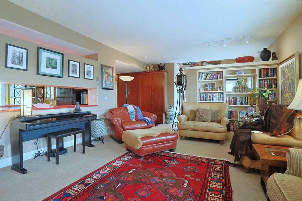 MLS® A2200537 - 300 Garrison Square SW in Garrison Woods Calgary, Residential