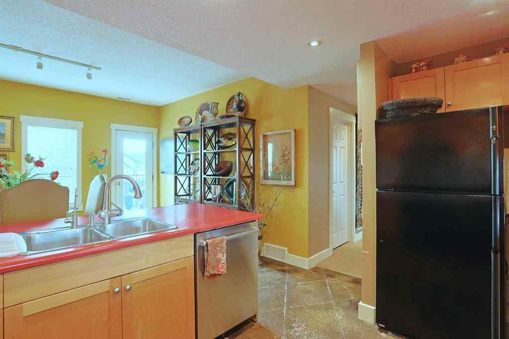MLS® A2200537 - 300 Garrison Square SW in Garrison Woods Calgary, Residential