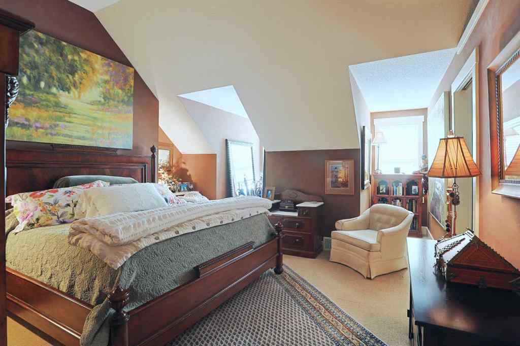 MLS® A2200537 - 300 Garrison Square SW in Garrison Woods Calgary, Residential