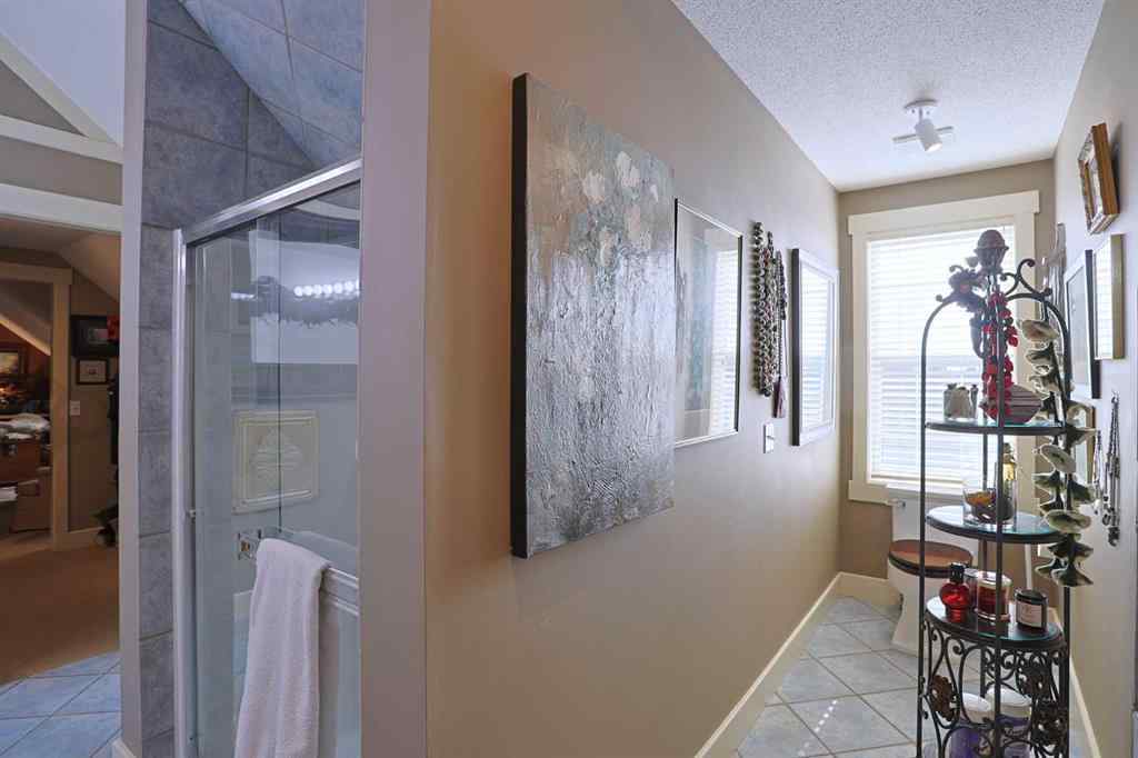 MLS® A2200537 - 300 Garrison Square SW in Garrison Woods Calgary, Residential