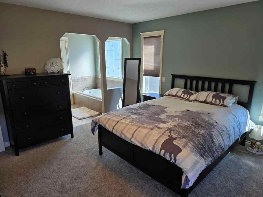 MLS® A2200540 - 7128 Henner's Road  in Henner\'s Landing Lacombe, Residential