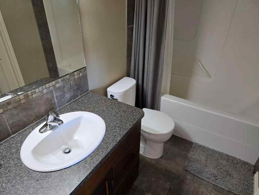 MLS® A2200540 - 7128 Henner's Road  in Henner\'s Landing Lacombe, Residential