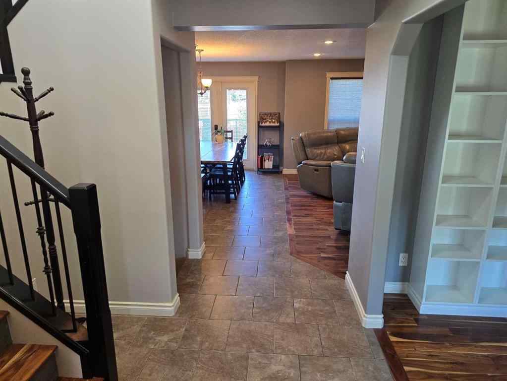 MLS® A2200540 - 7128 Henner's Road  in Henner\'s Landing Lacombe, Residential