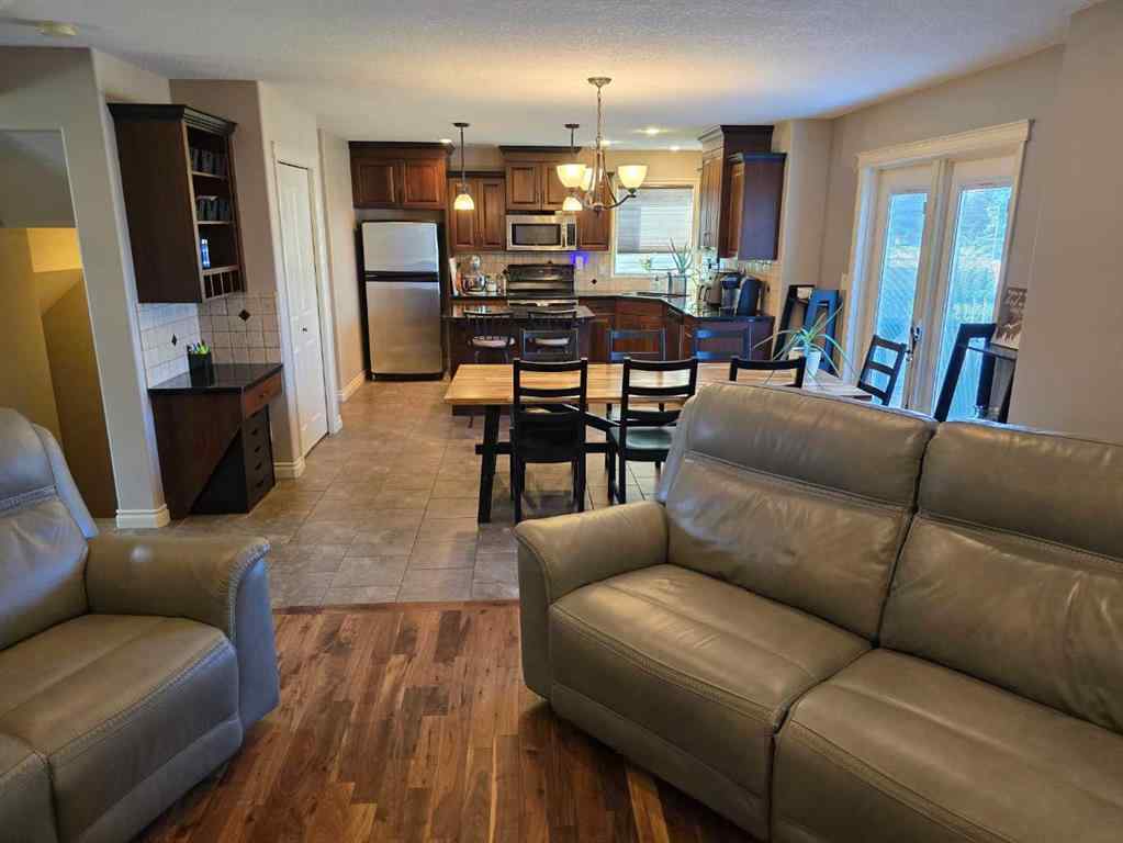 MLS® A2200540 - 7128 Henner's Road  in Henner\'s Landing Lacombe, Residential