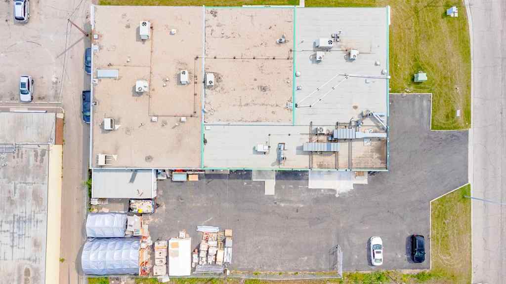 MLS® A2200541 - 4605 12 Street NE in McCall Calgary, Commercial