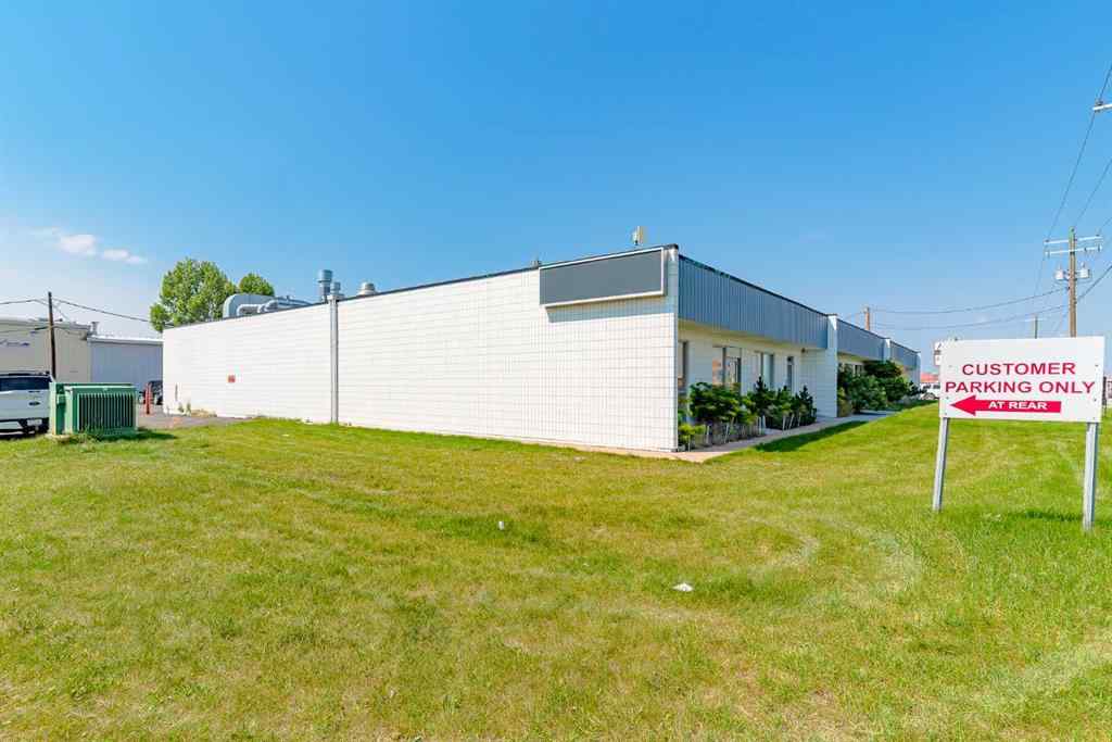 MLS® A2200541 - 4605 12 Street NE in McCall Calgary, Commercial