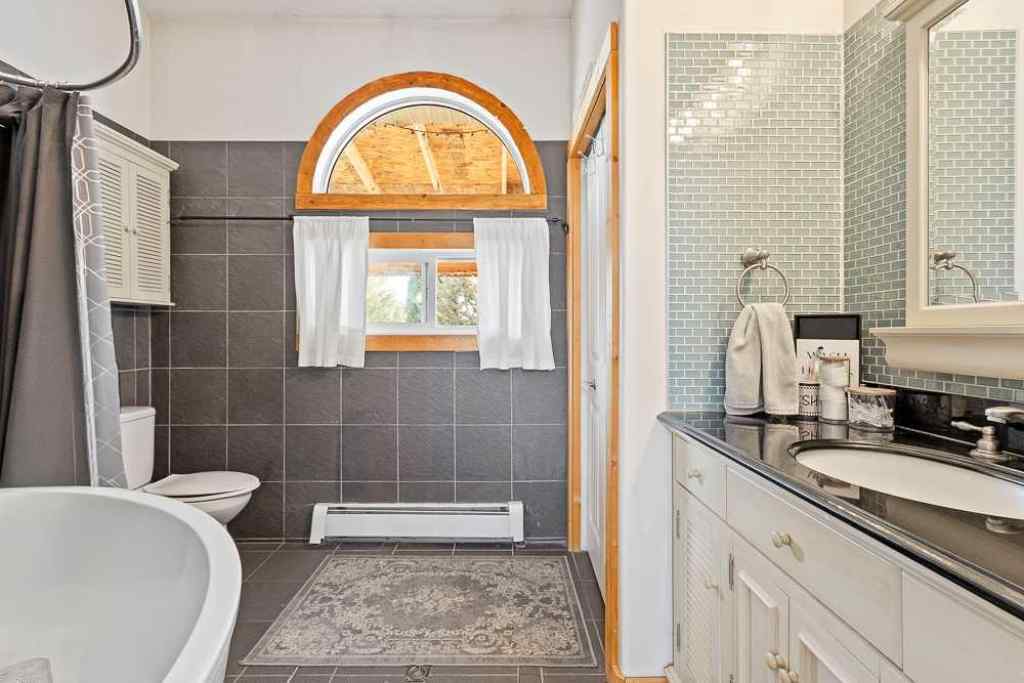 MLS® A2200683 - 18 Sandpiper Estates  in NONE Sandy Beach, Residential