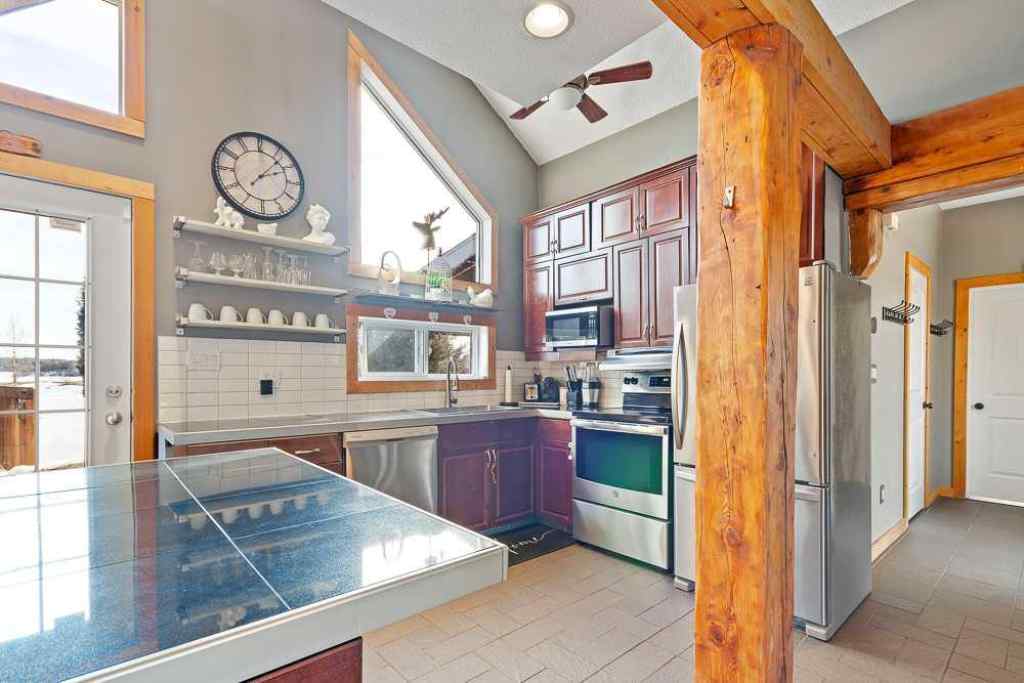 MLS® A2200683 - 18 Sandpiper Estates  in NONE Sandy Beach, Residential
