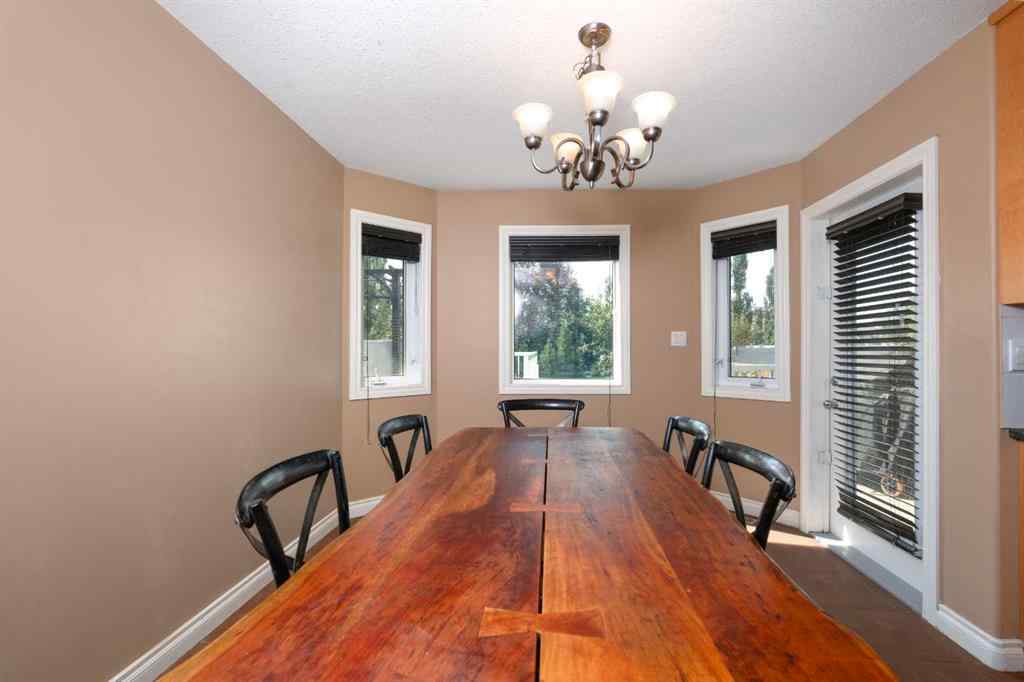 MLS® A2200850 - 3712 69 Street  in Duggan Park Camrose, Residential