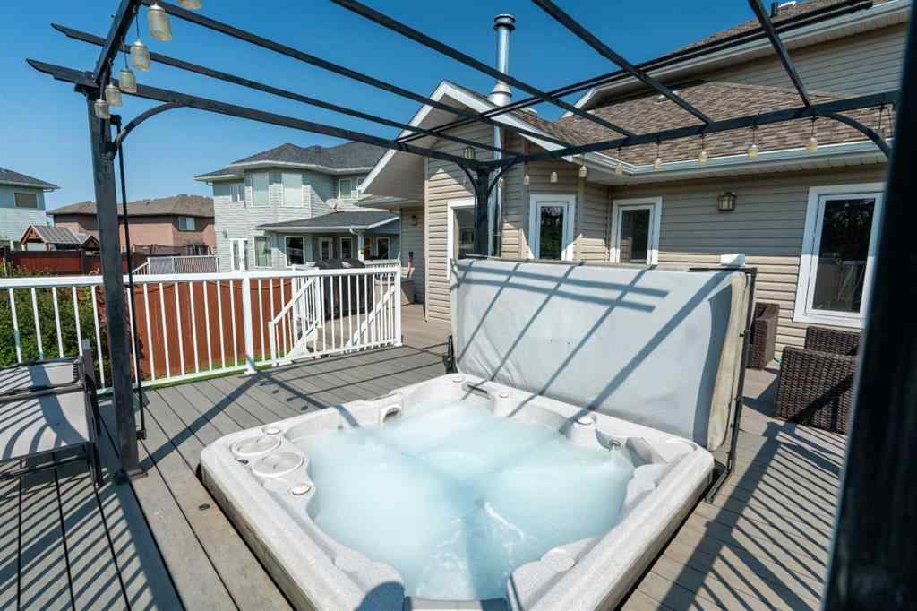 MLS® A2200850 - 3712 69 Street  in Duggan Park Camrose, Residential