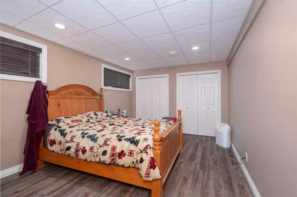 MLS® A2200850 - 3712 69 Street  in Duggan Park Camrose, Residential