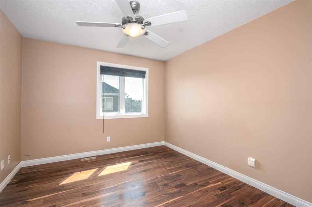 MLS® A2200850 - 3712 69 Street  in Duggan Park Camrose, Residential