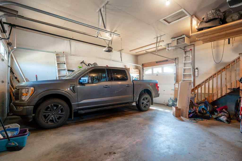 MLS® A2200850 - 3712 69 Street  in Duggan Park Camrose, Residential