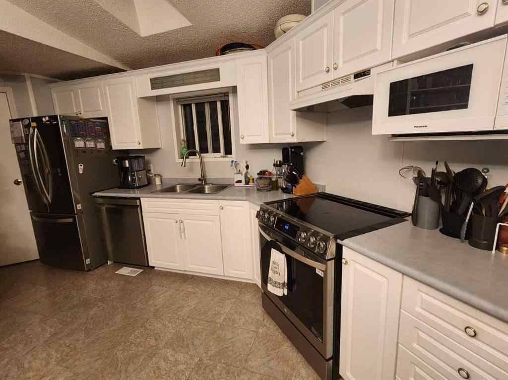 MLS® A2200922 - 903 5 Avenue  in NONE Fox Creek, Residential