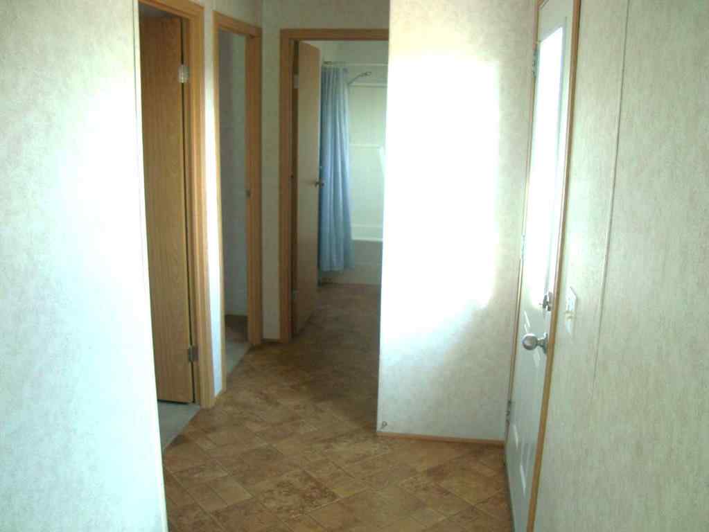 MLS® A2200966 - #8 Trochu Avenue  in NONE Trochu, Residential