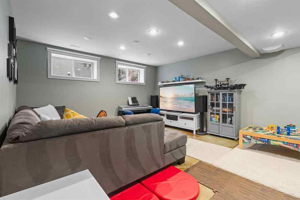 MLS® A2201045 - 152 Jarvis Bay Drive  in NONE Jarvis Bay, Residential