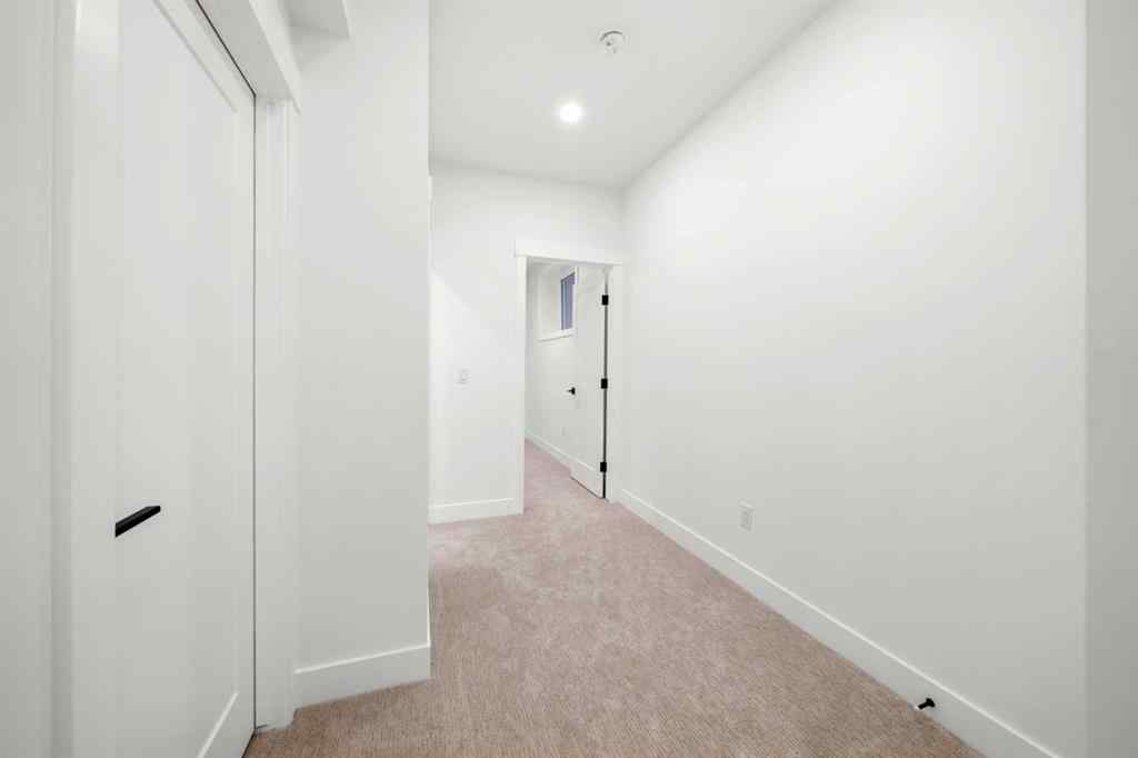 MLS® A2201063 - 3919 19 Street SW in Altadore Calgary, Residential