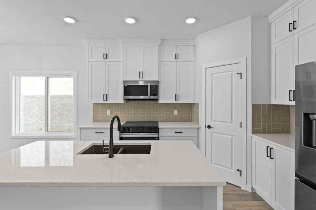 MLS® A2201069 - 337 Ellen Park  in NONE Crossfield, Residential