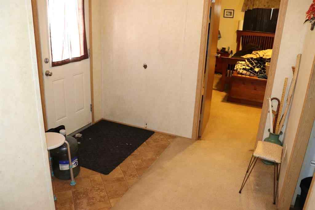 MLS® A2201092 - 5001 51 Street   in NONE Robb, Residential